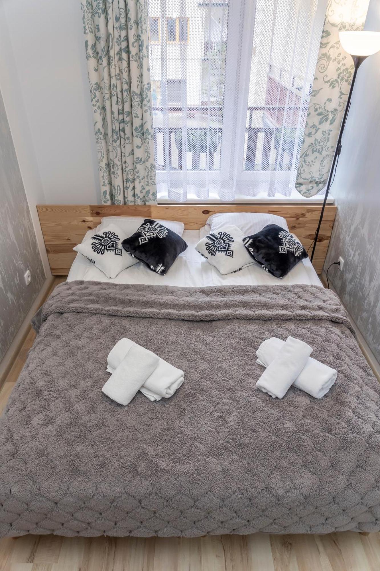 Apartament Na Krupowkach Apartzakop * Zakopane