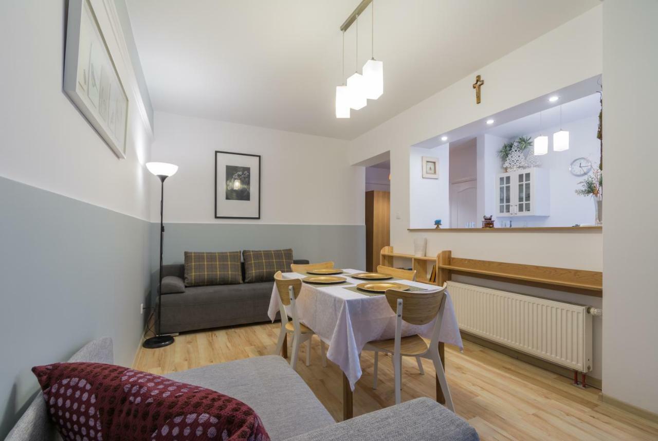 Apartament Na Krupowkach Apartzakop *